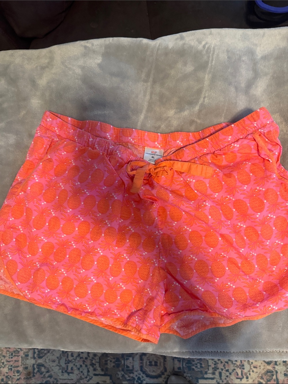 Vineyard Vines Women’s Pineapple Print Lounge Shorts - Pink/Orange